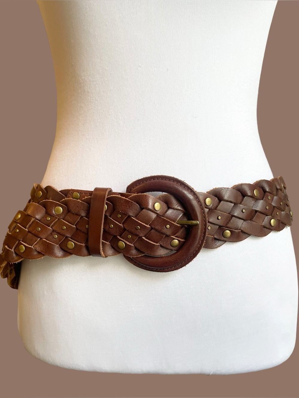 Wide Brown Braided Studded Leather Belt Circle Buckle Vintage Y2K Size L